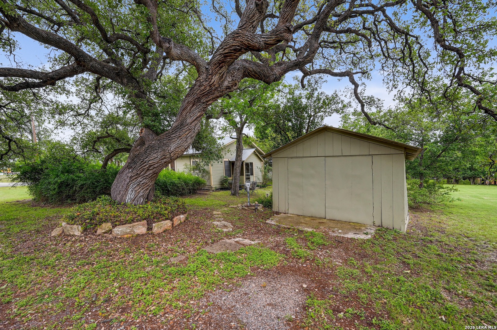 719 Elm Street Blanco TX 78606