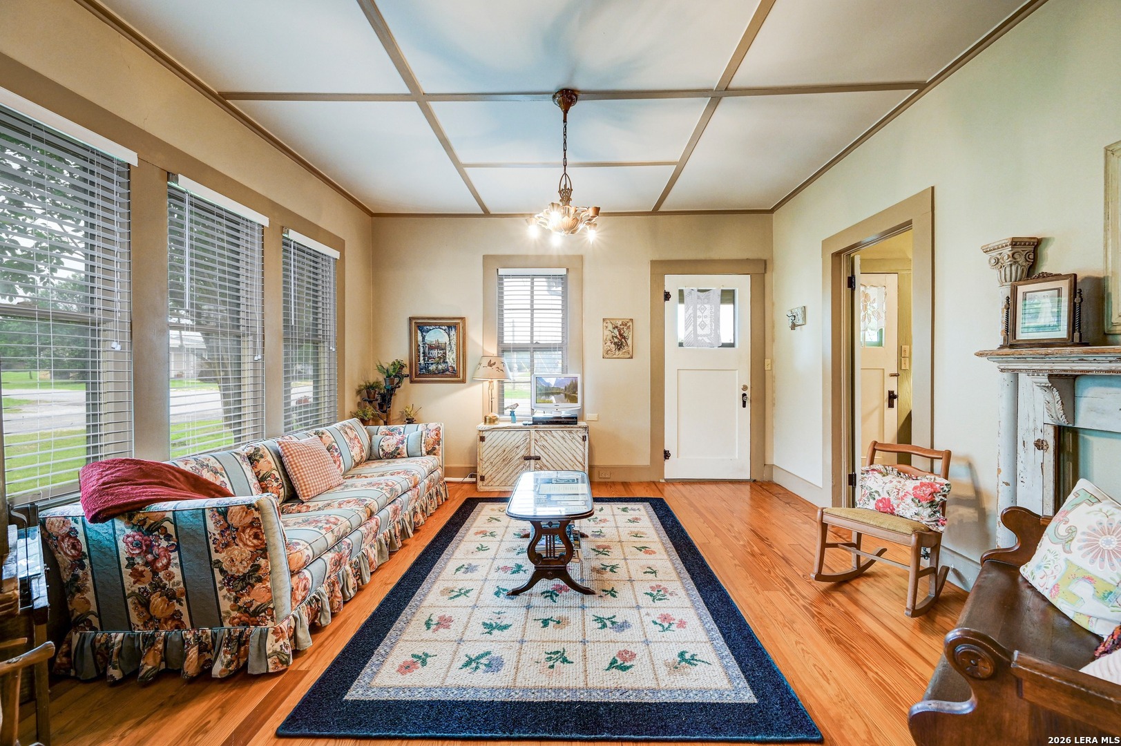 719 Elm Street Blanco TX 78606