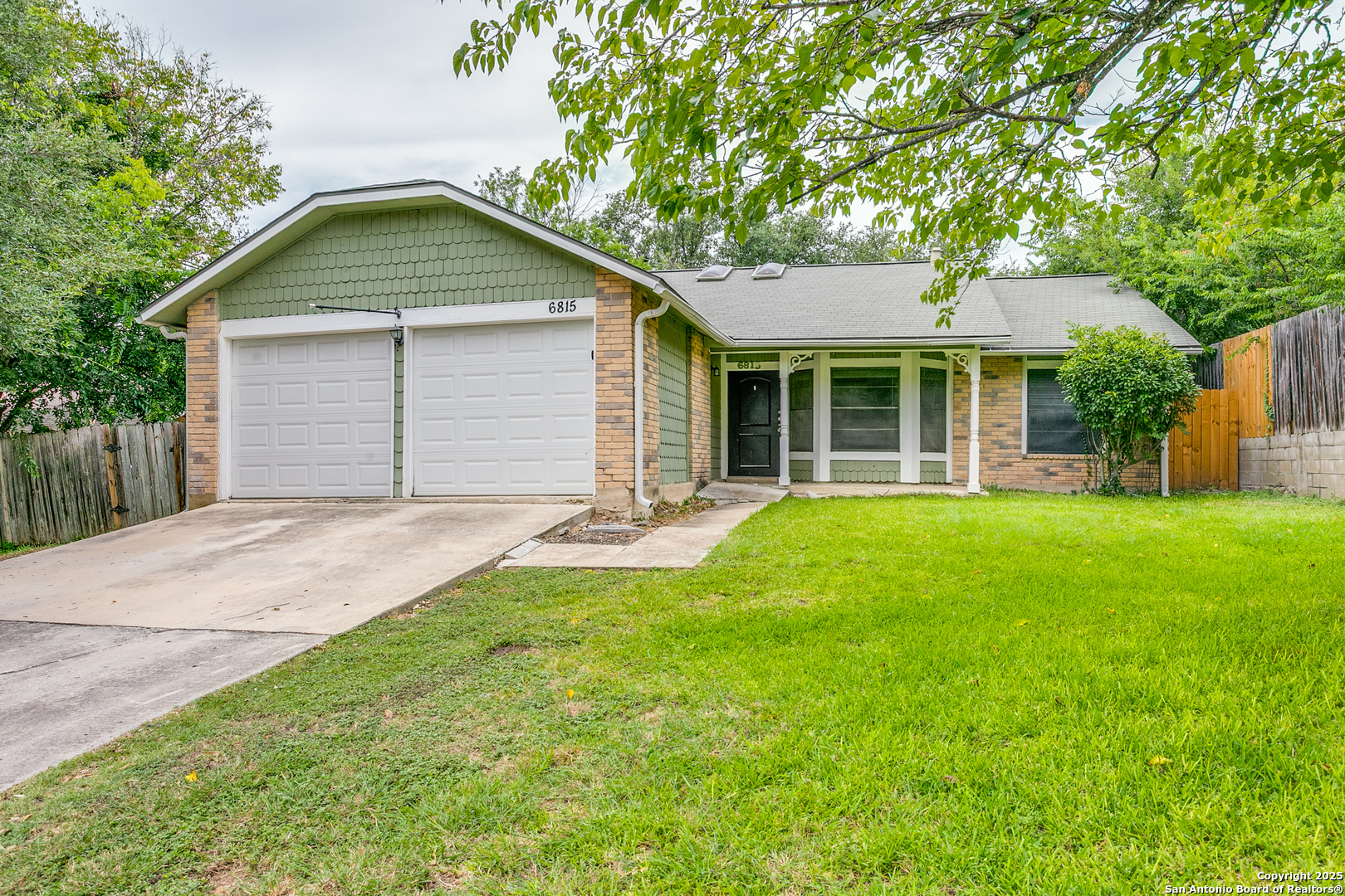 6815 Hillside Peak San Antonio TX 78233