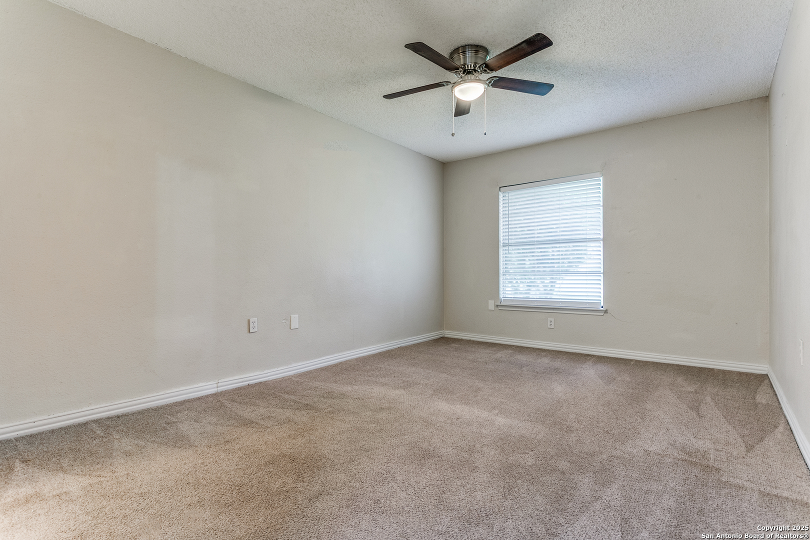 6815 Hillside Peak San Antonio TX 78233