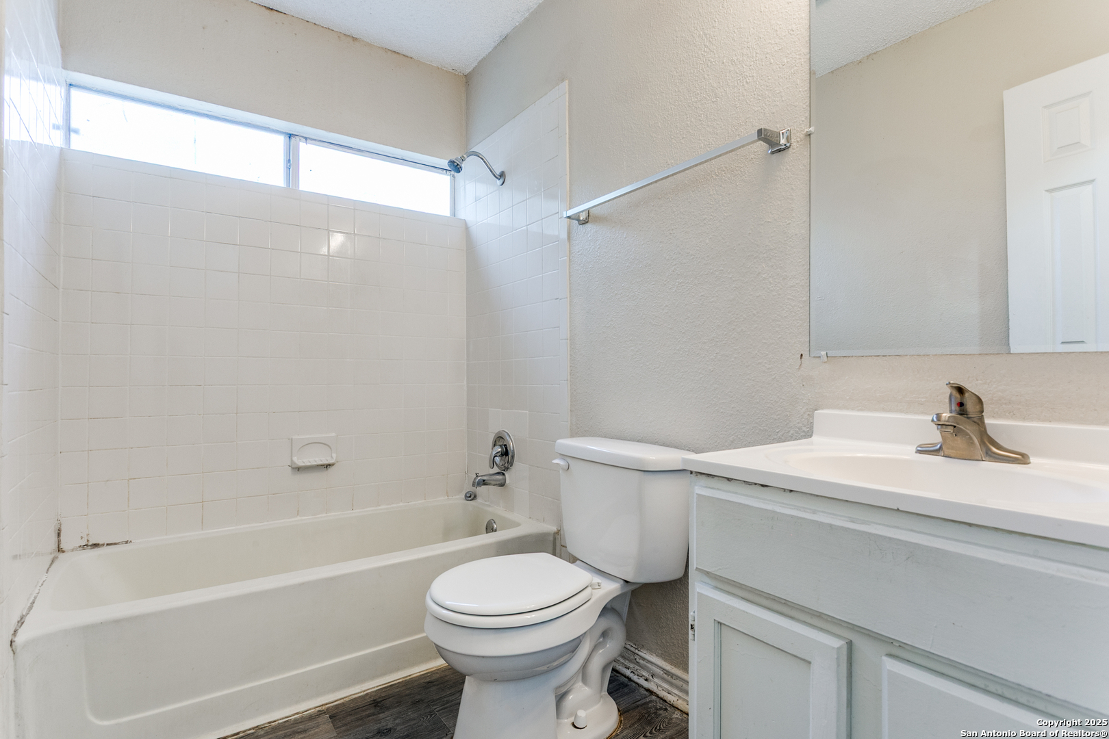 6815 Hillside Peak San Antonio TX 78233