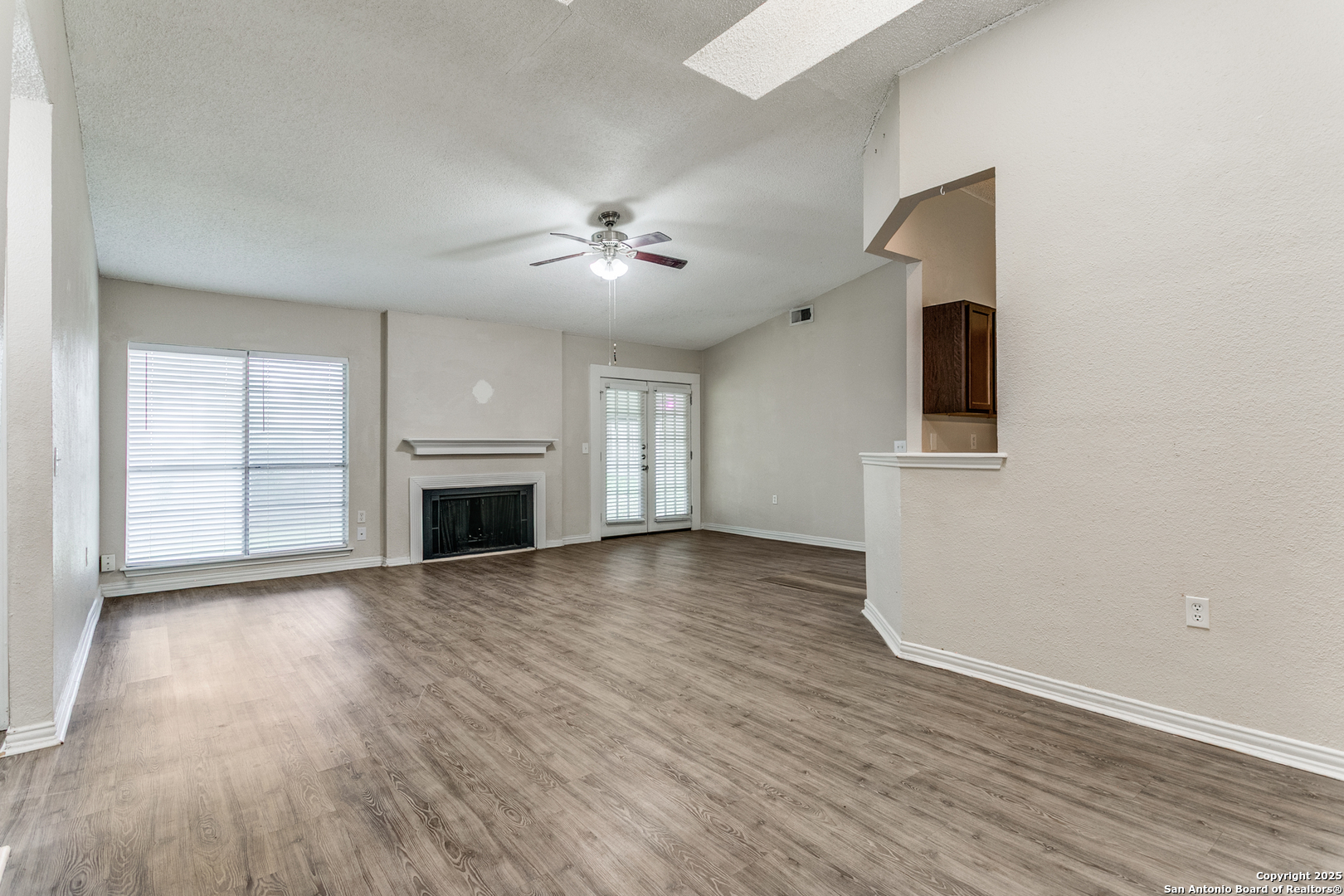 6815 Hillside Peak San Antonio TX 78233