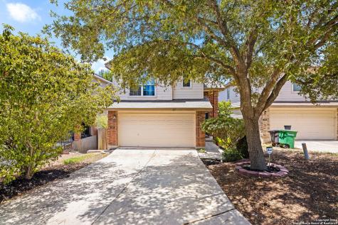 27 Rainy Avenue San Antonio TX 78240