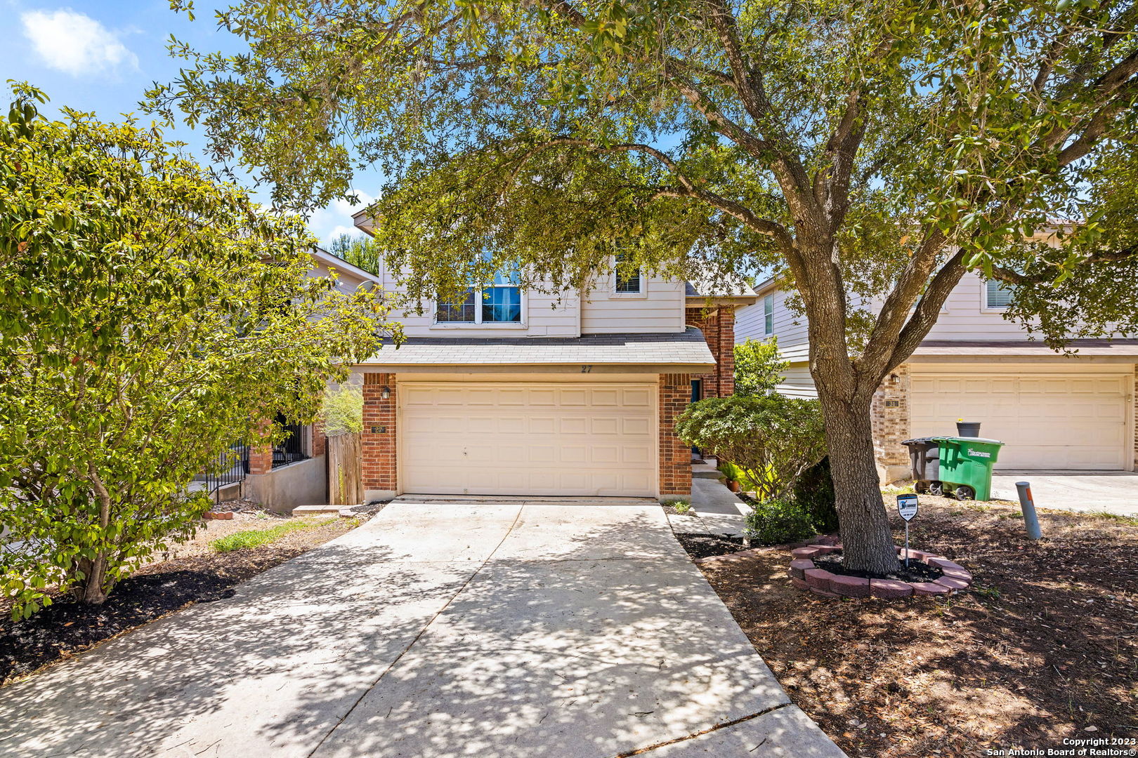 27 Rainy Avenue San Antonio TX 78240