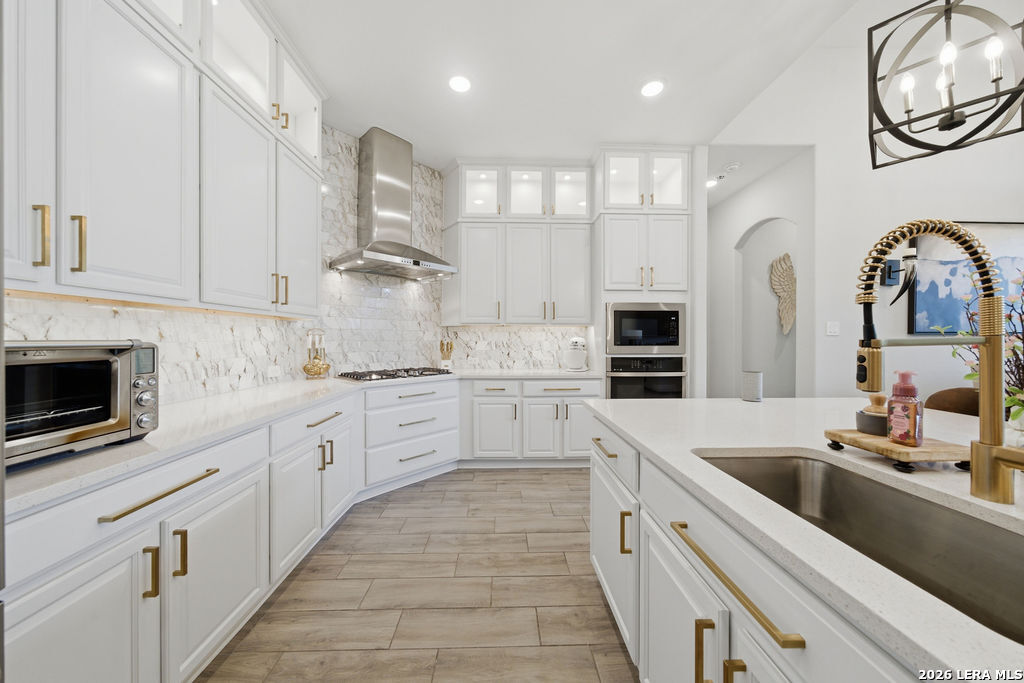3711 Eliberis San Antonio TX 78261