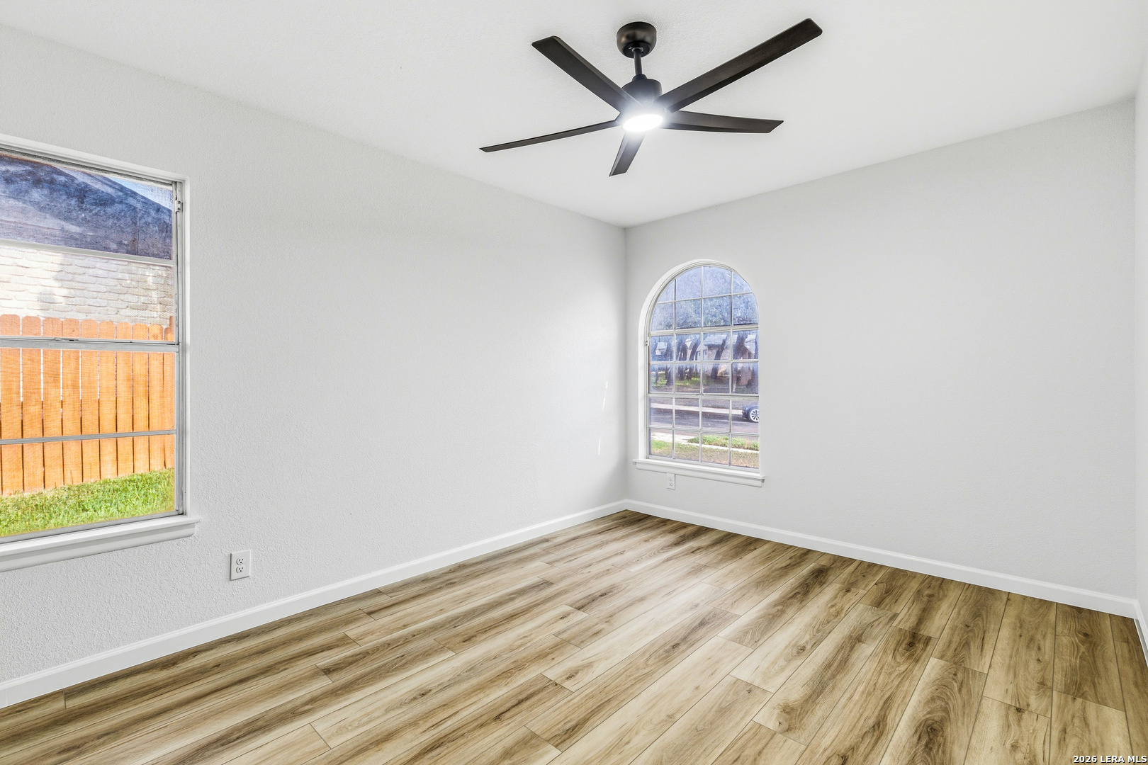 6707 Forest Grove San Antonio TX 78240