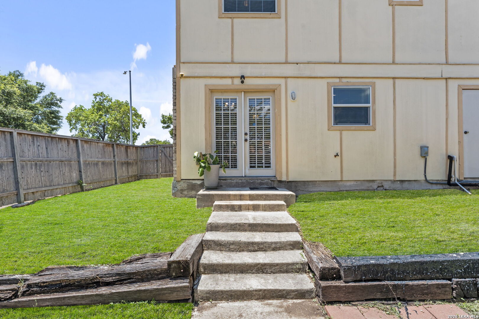 702 Garden Meadow Drive Universal City TX 78148