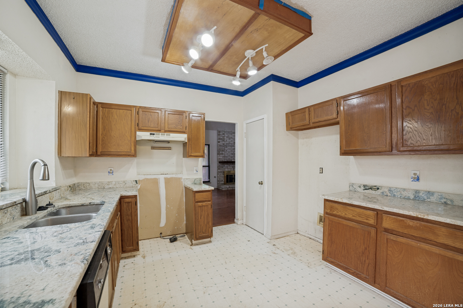 9502 Coolbrook San Antonio TX 78250