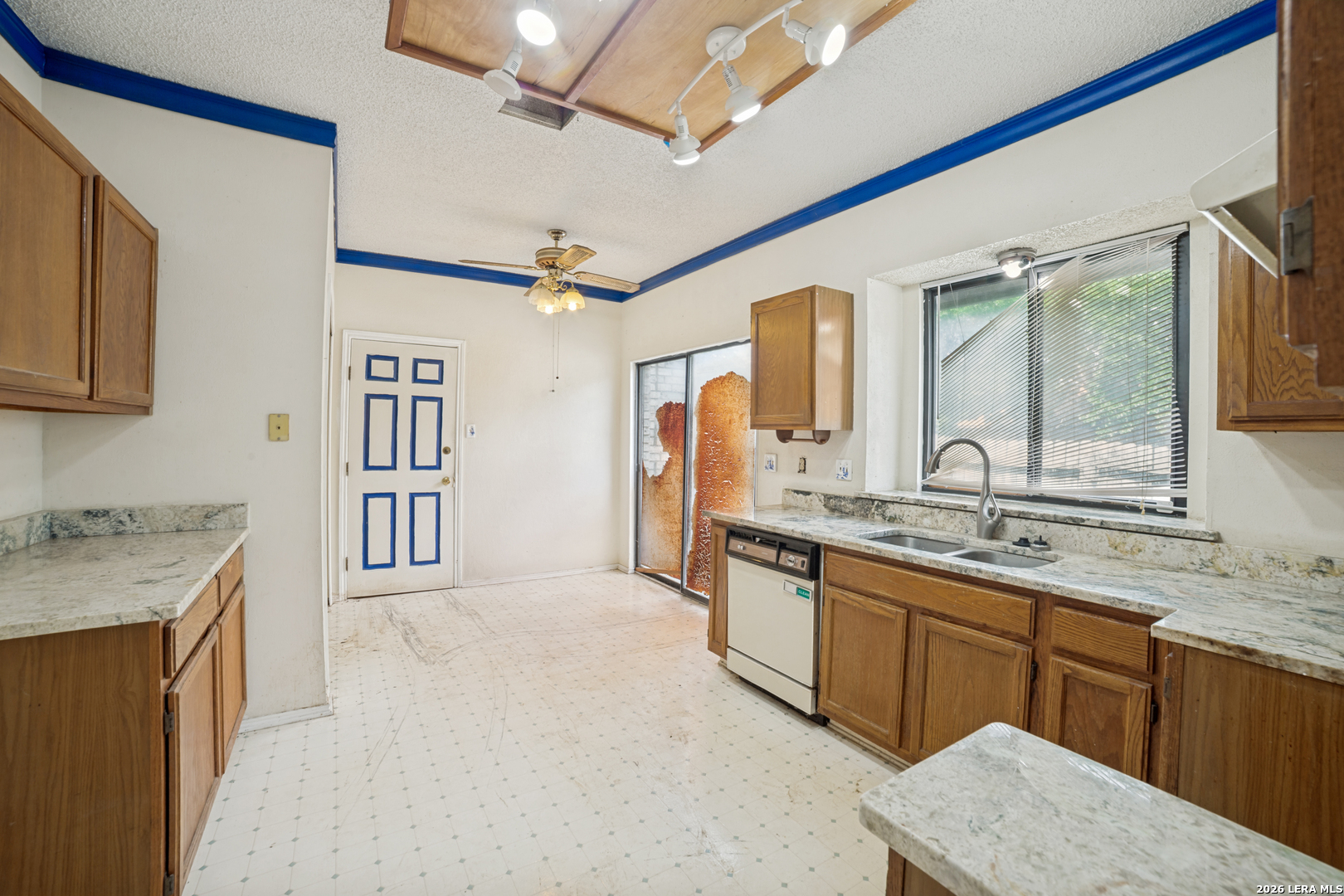 9502 Coolbrook San Antonio TX 78250