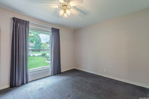 15211 Oak Spring Street San Antonio TX 78232