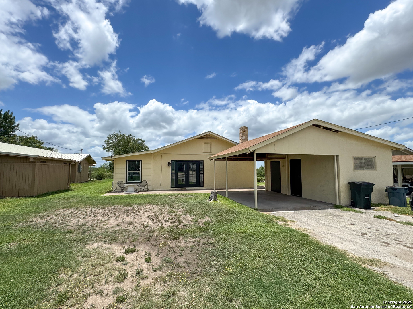 130 Sunset Brackettville TX 78832