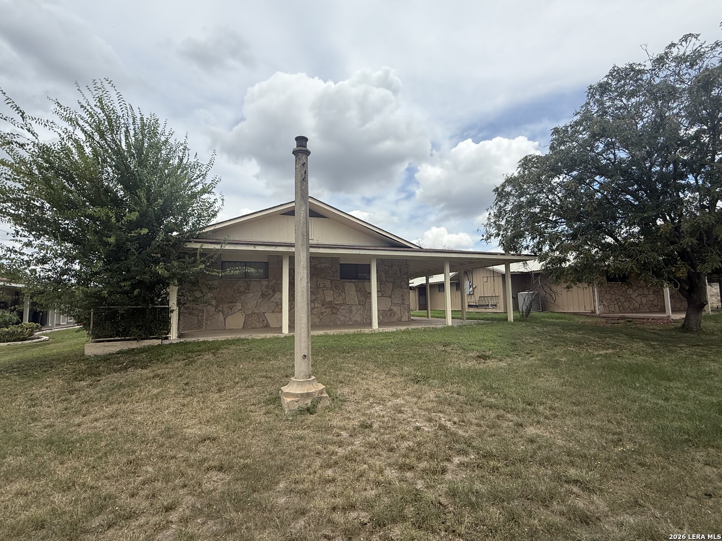 130 Sunset Brackettville TX 78832