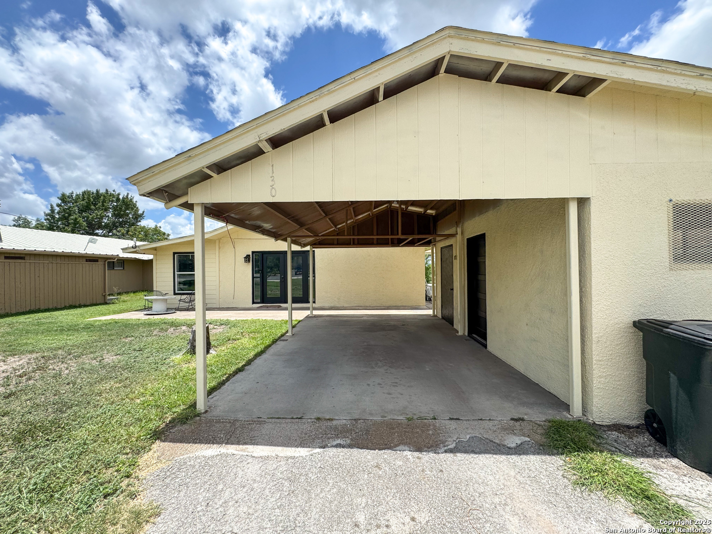 130 Sunset Brackettville TX 78832