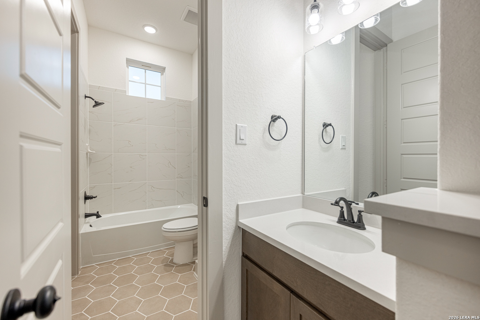 516 Cotorra Springs Cibolo TX 78108