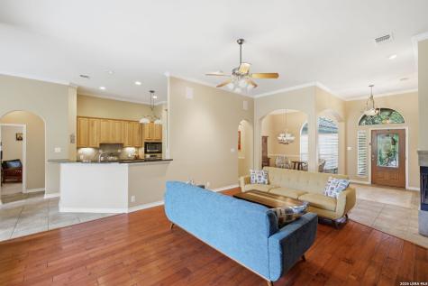 927 Serene Meadows San Antonio TX 78258