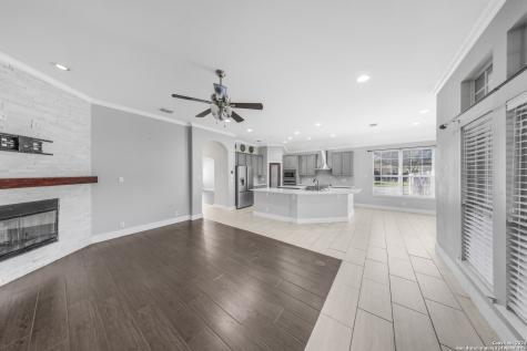 121 Norman Cove Cibolo TX 78108