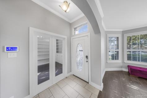 121 Norman Cove Cibolo TX 78108