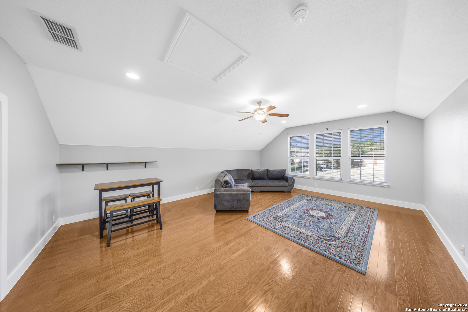 121 Norman Cove Cibolo TX 78108