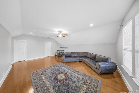 121 Norman Cove Cibolo TX 78108