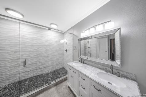 121 Norman Cove Cibolo TX 78108