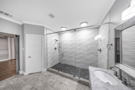 121 Norman Cove Cibolo TX 78108