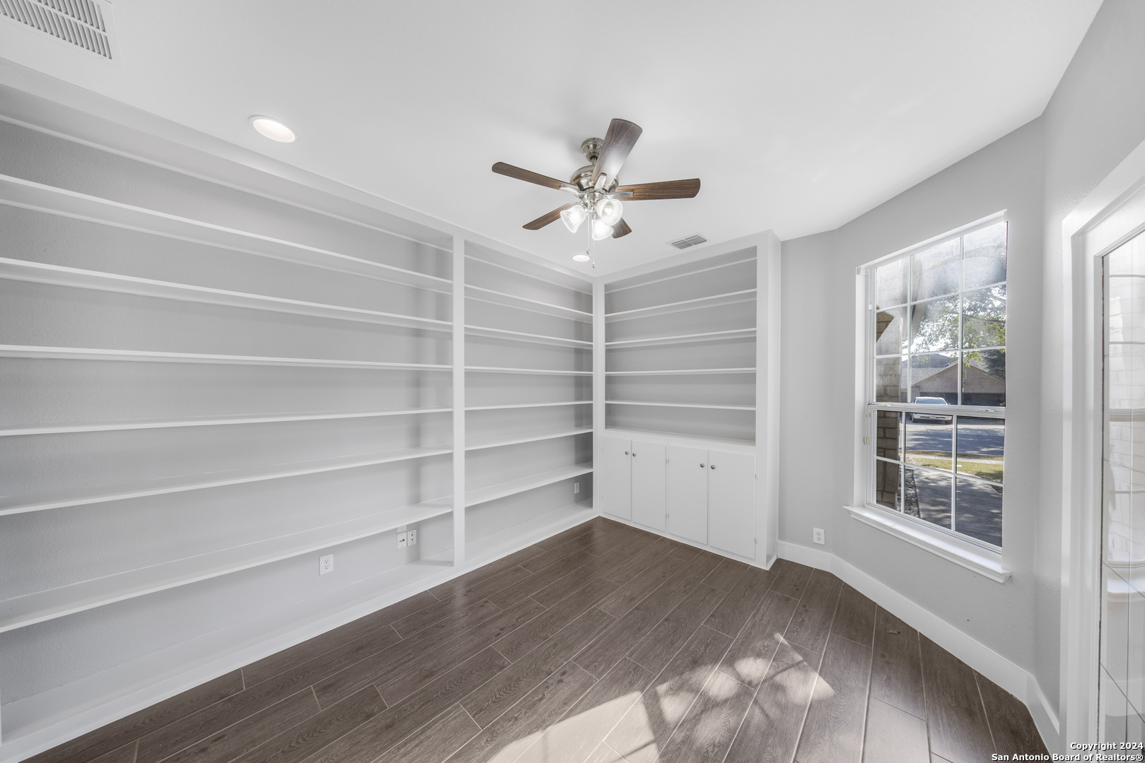 121 Norman Cove Cibolo TX 78108