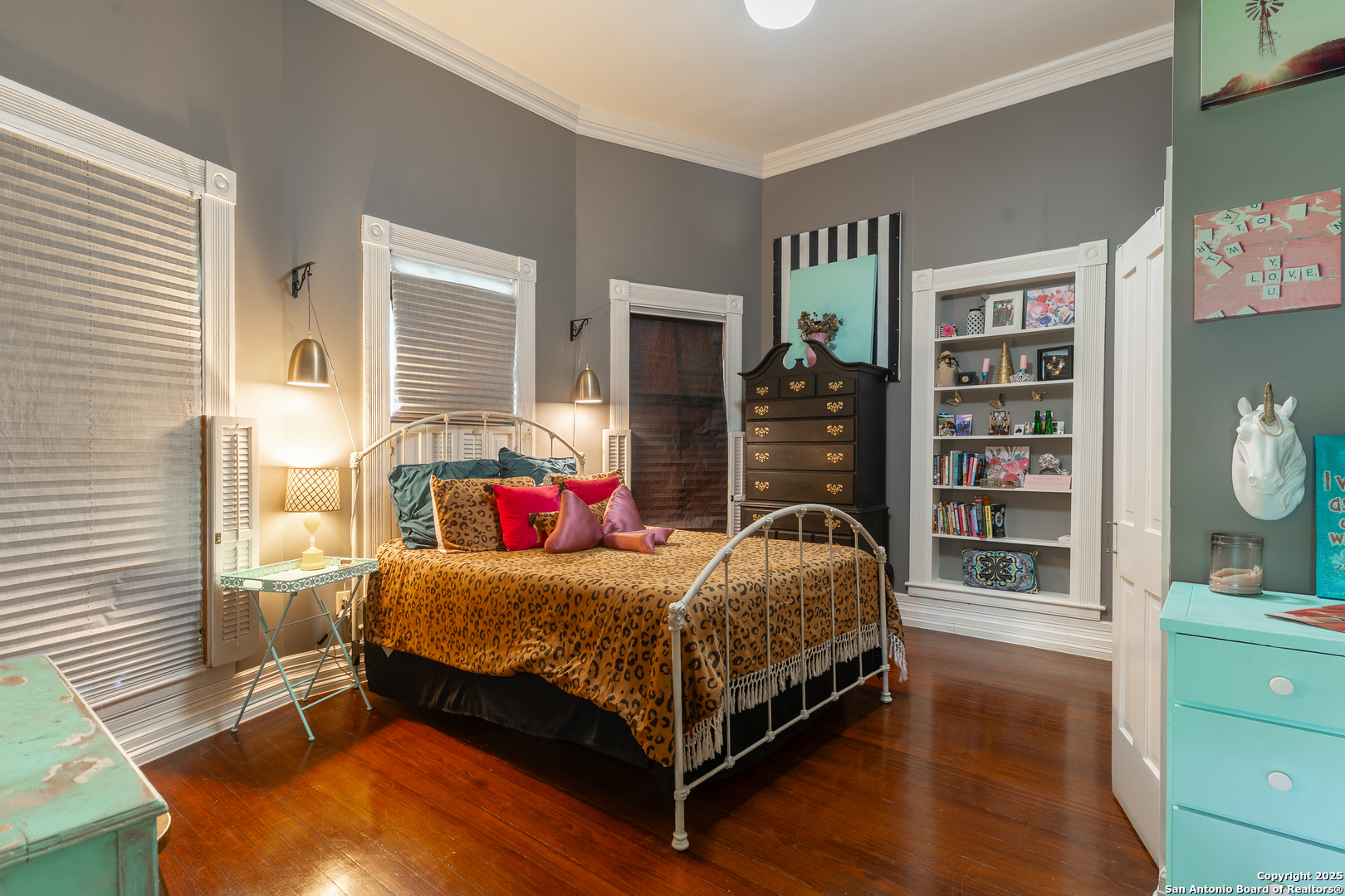 529 N High Uvalde TX 78801