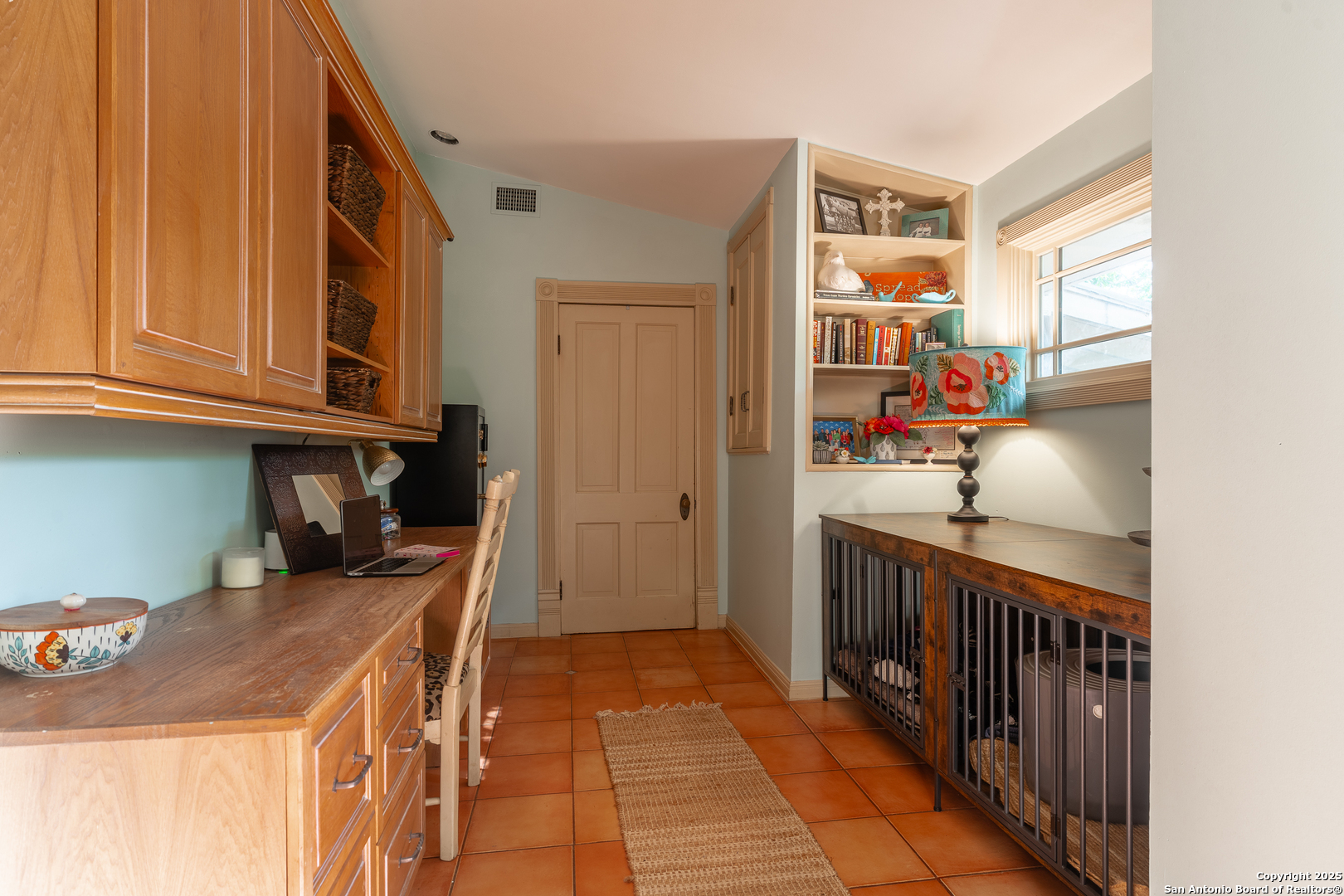 529 N High Uvalde TX 78801