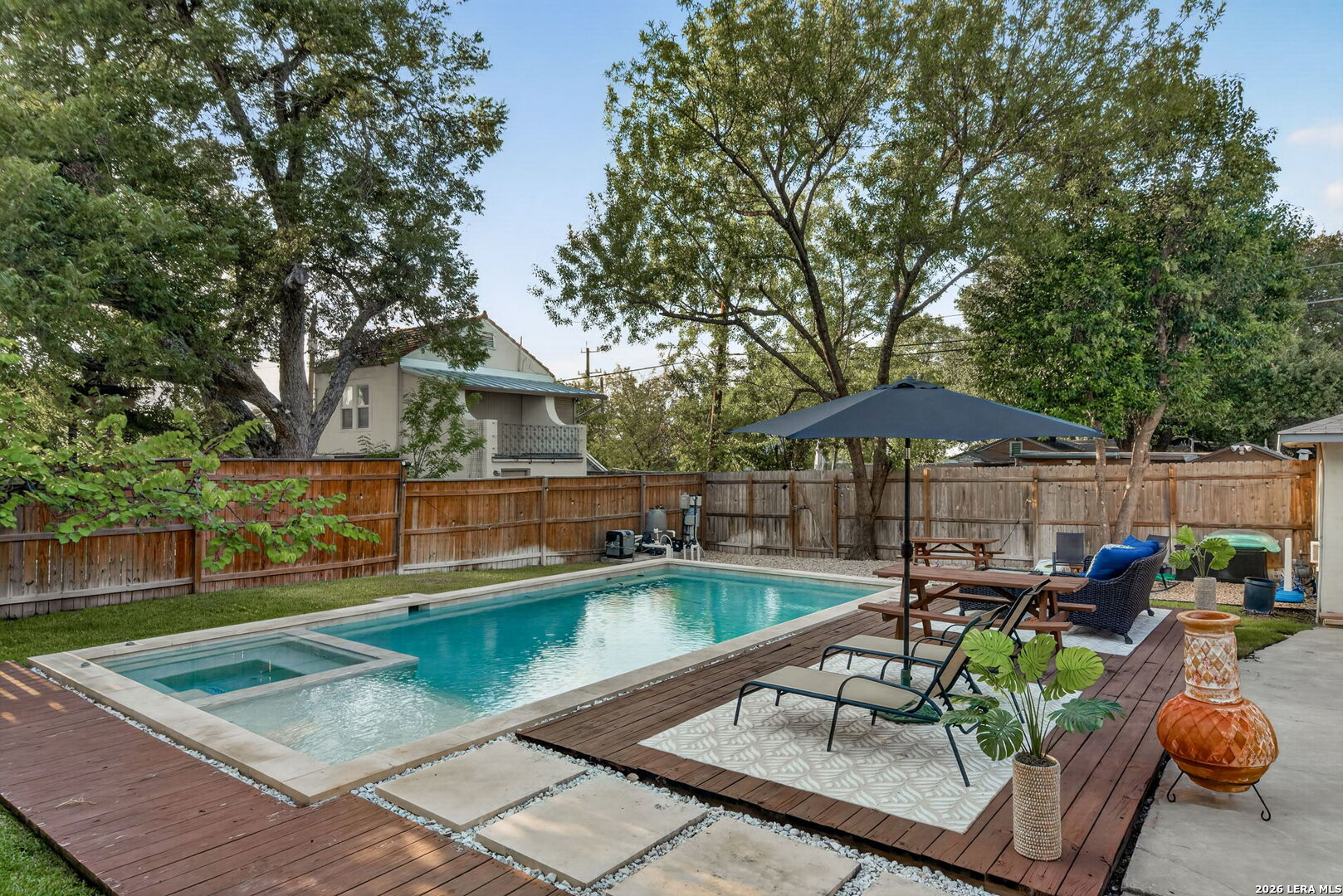 339 W Hollywood Avenue San Antonio TX 78212
