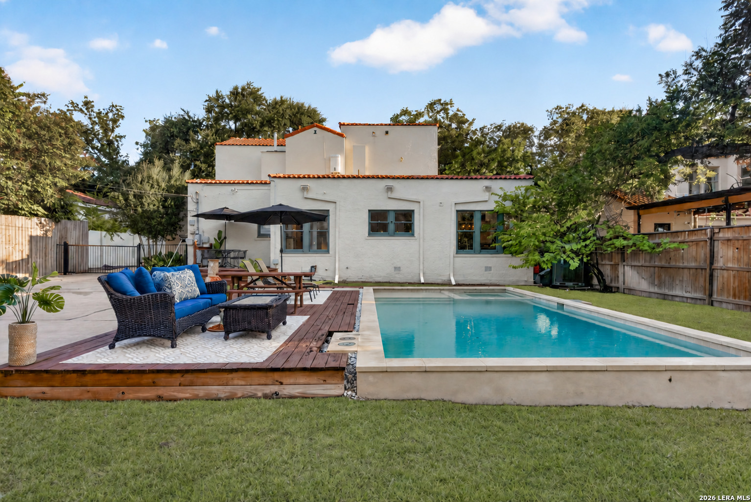 339 W Hollywood Avenue San Antonio TX 78212