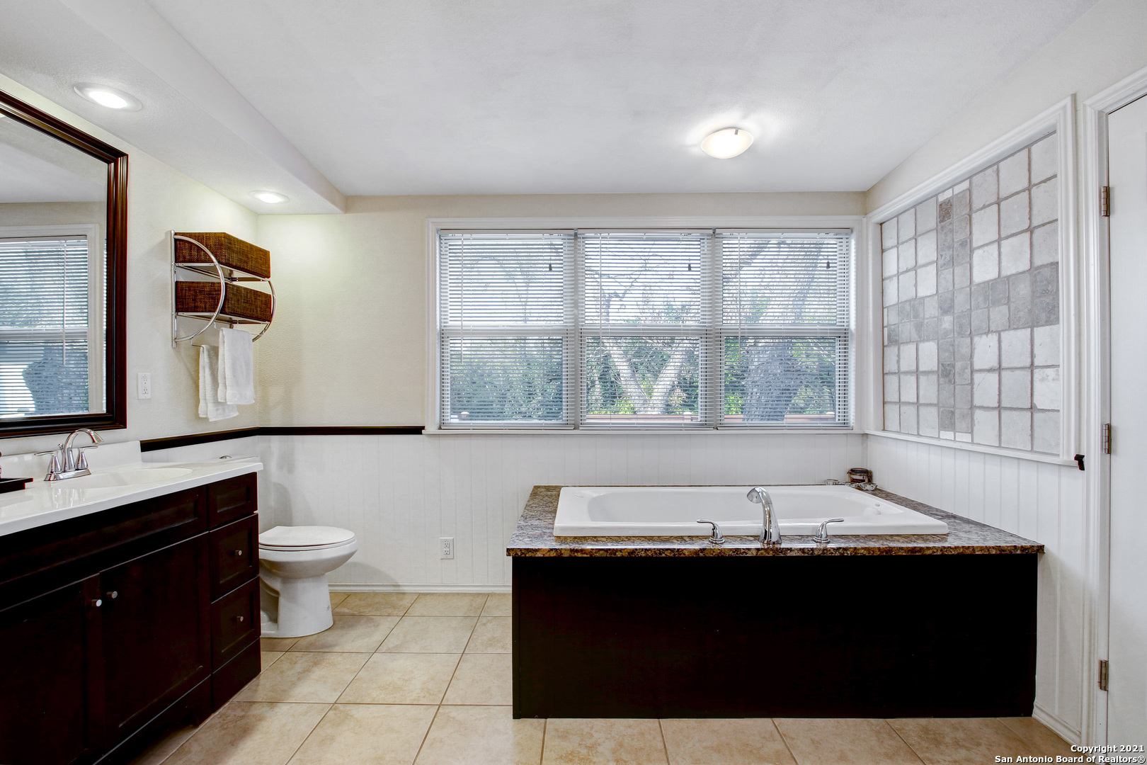 327 Burnside Drive San Antonio TX 78209