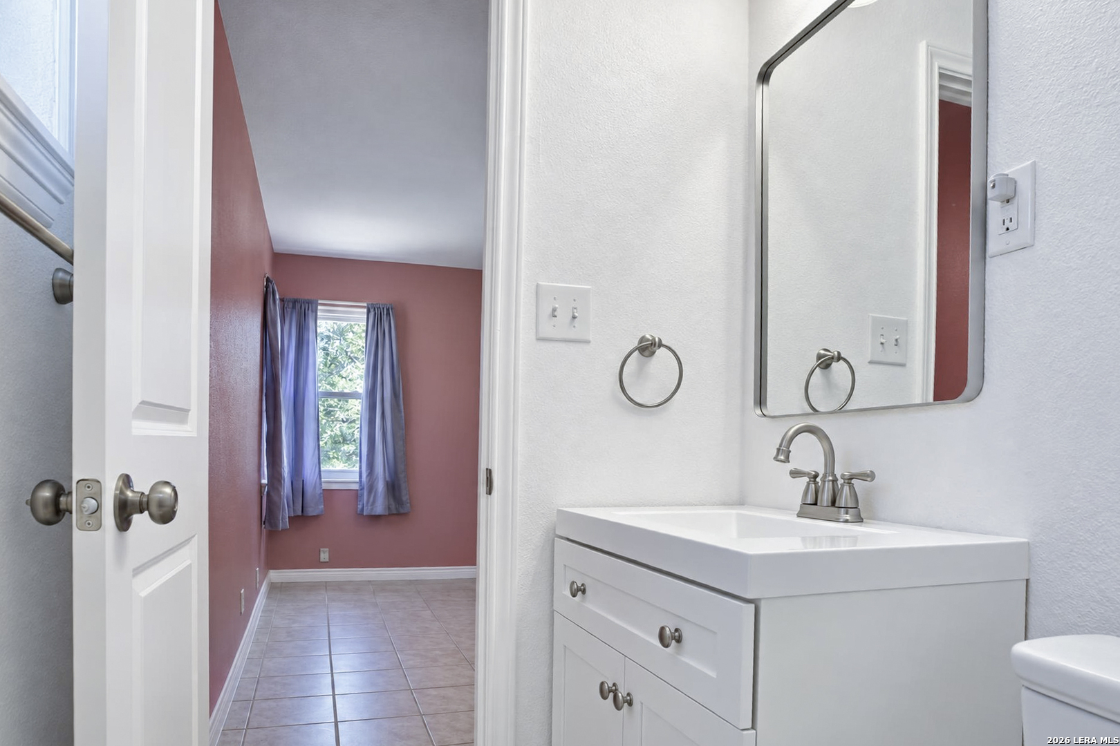 2835 Earls Trail Beeville TX 78102