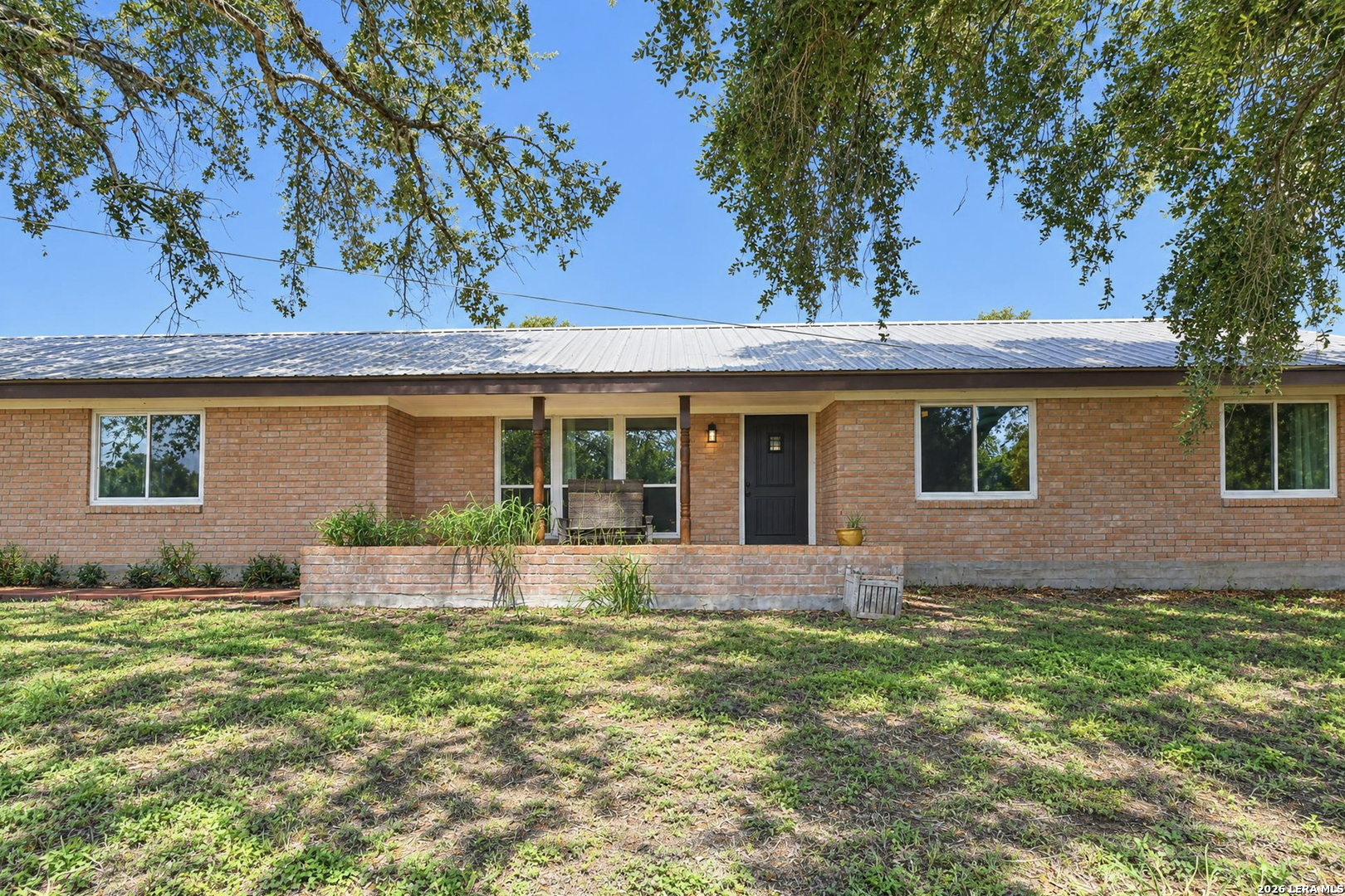 2835 Earls Trail Beeville TX 78102