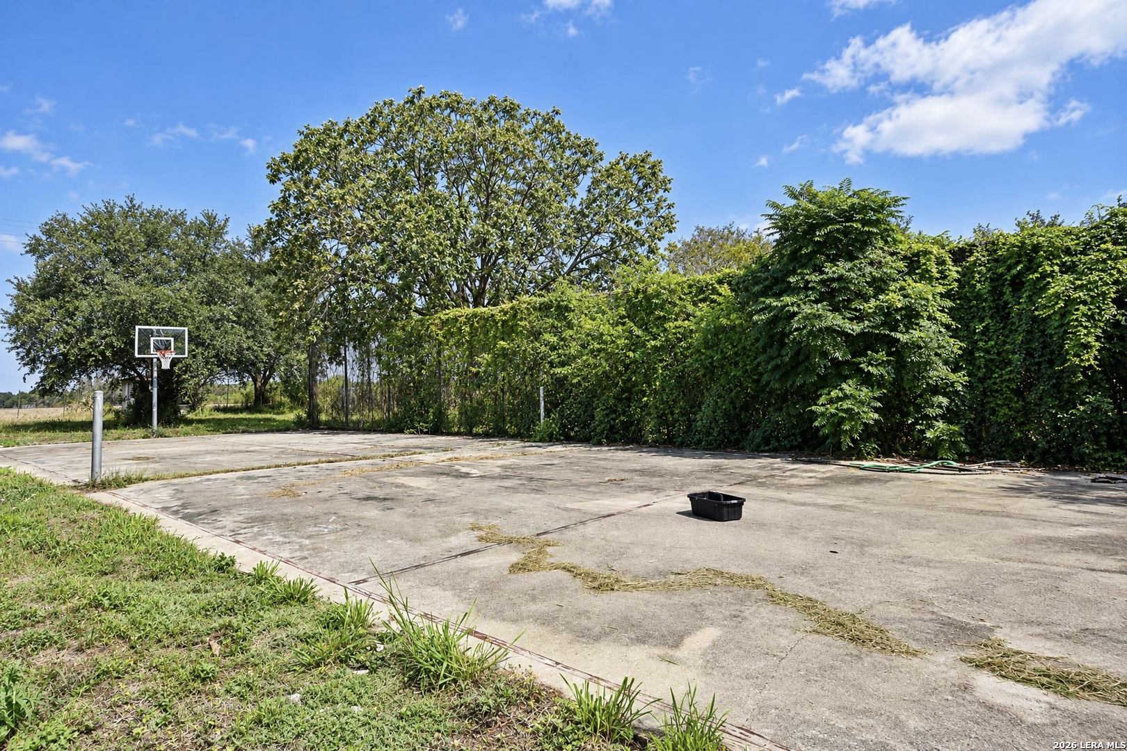 2835 Earls Trail Beeville TX 78102