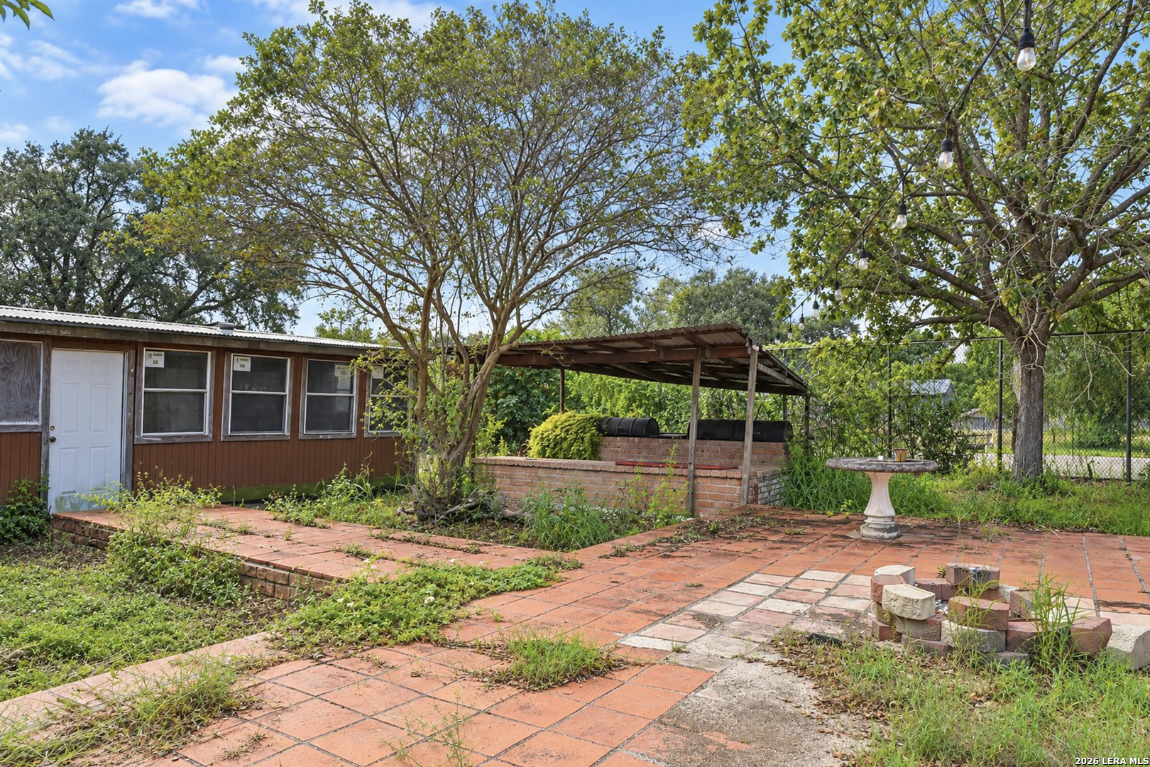 2835 Earls Trail Beeville TX 78102
