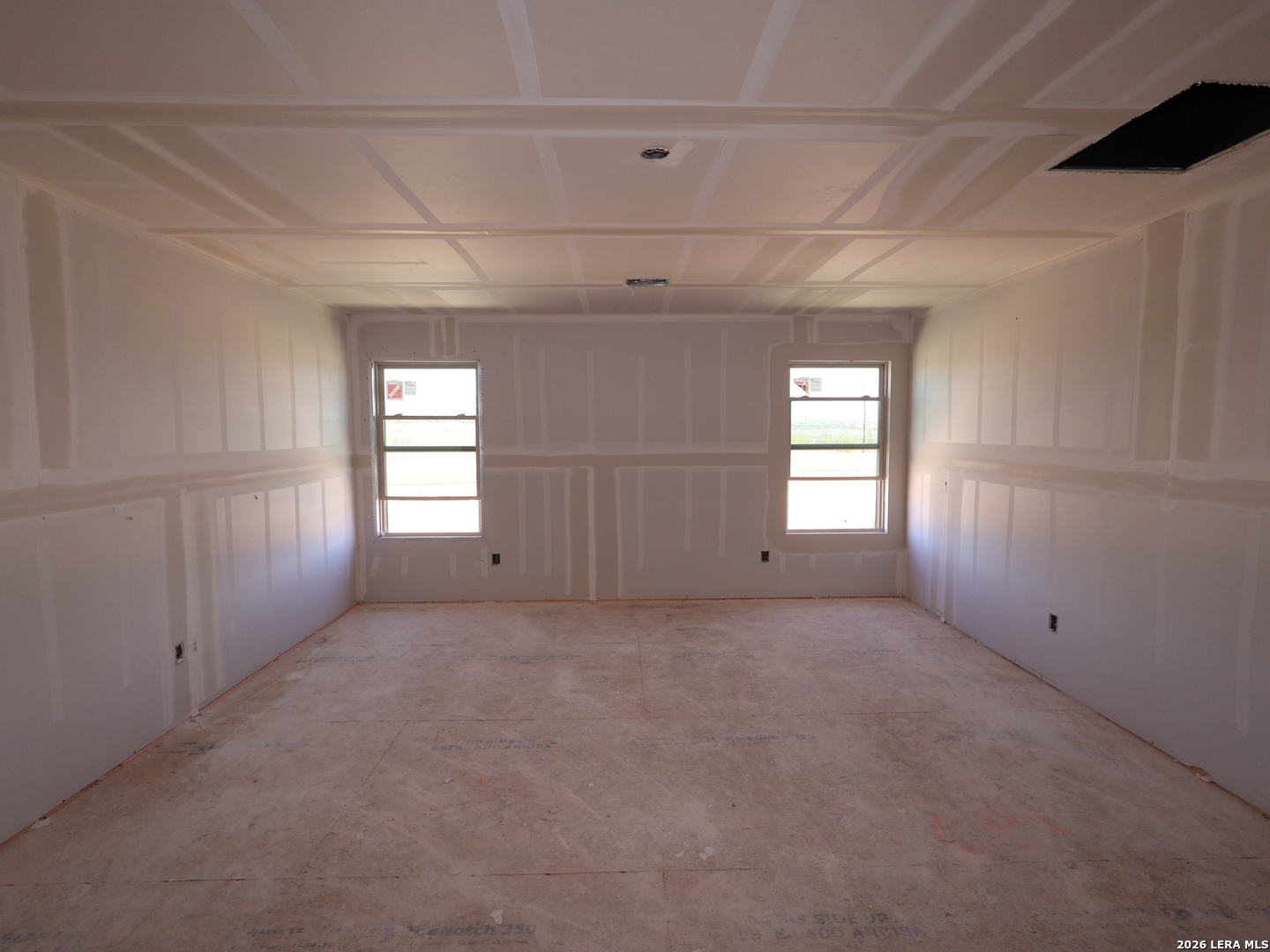 6203 Persimmon Lake San Antonio TX 78245