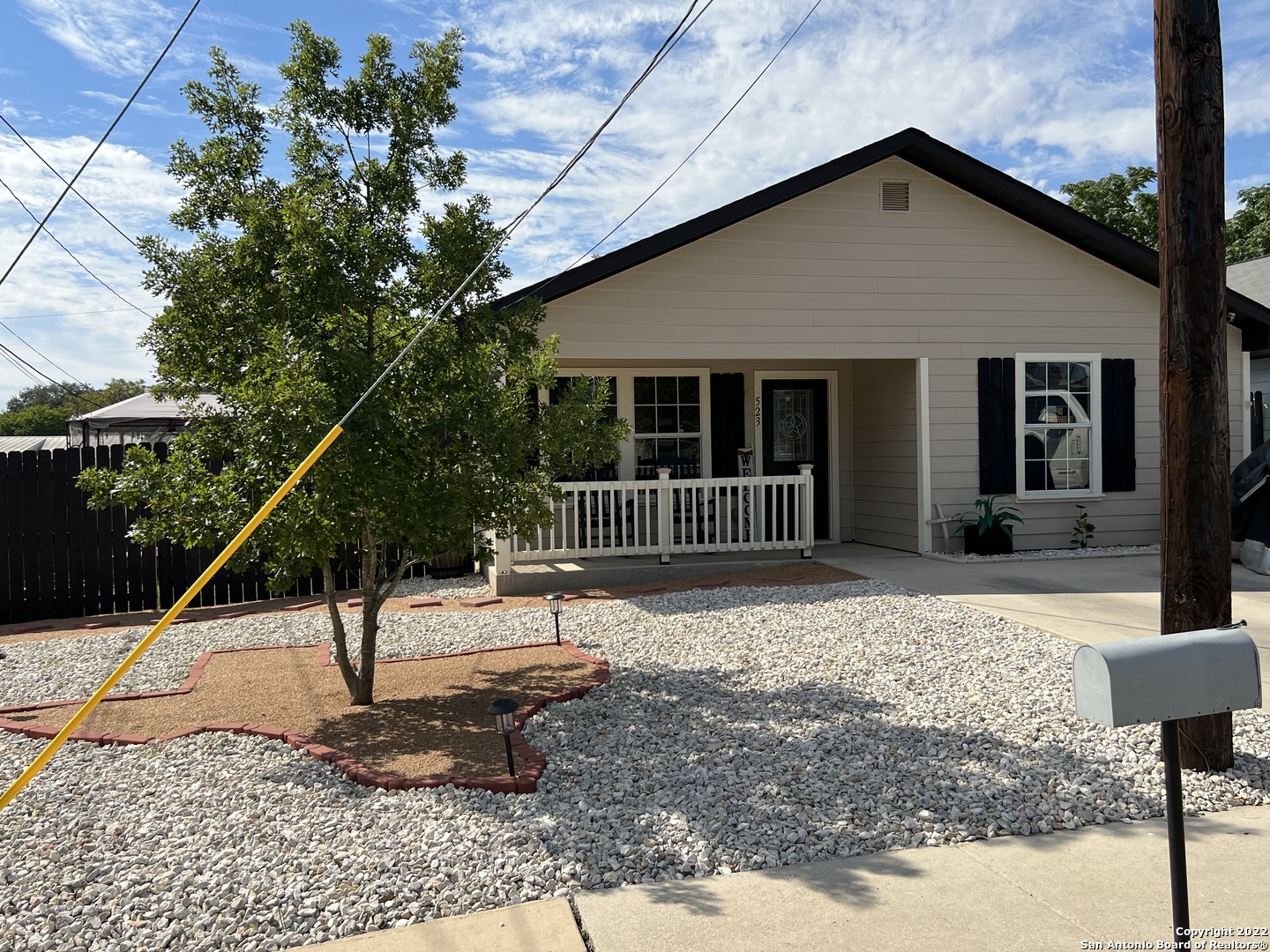 523 W Krezdorn Street Seguin TX 78155
