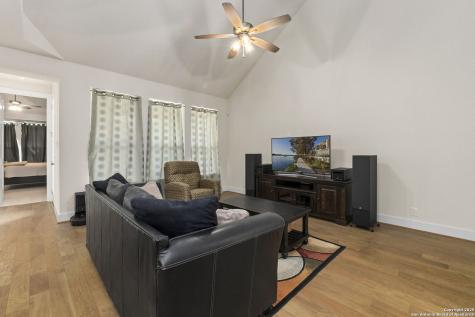 1845 Nettletree New Braunfels TX 78132