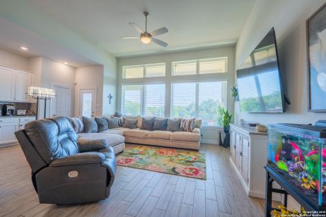22842 Rio Salado San Antonio TX 78261