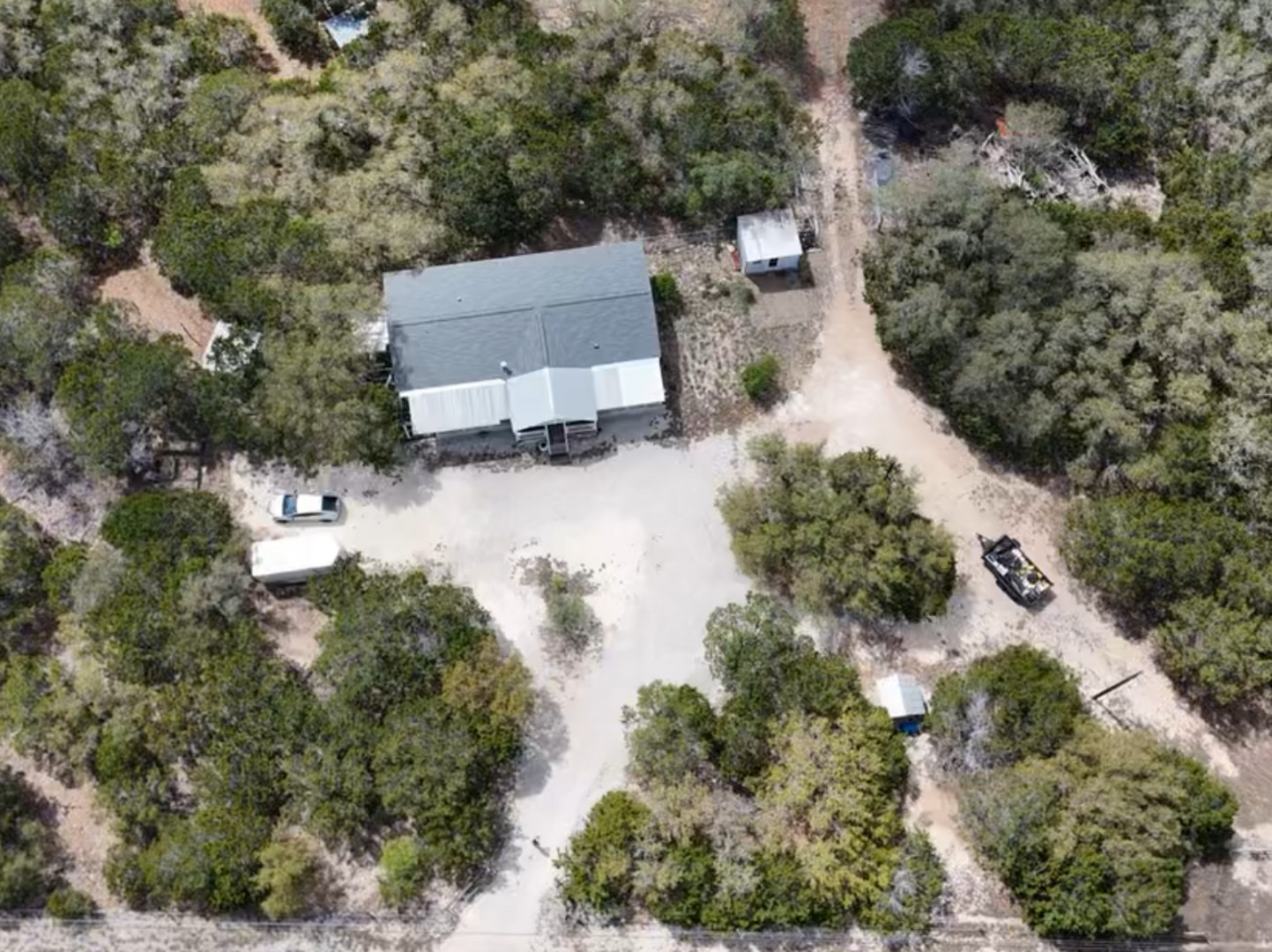 885 Brushy Creek Lakehills TX 78063