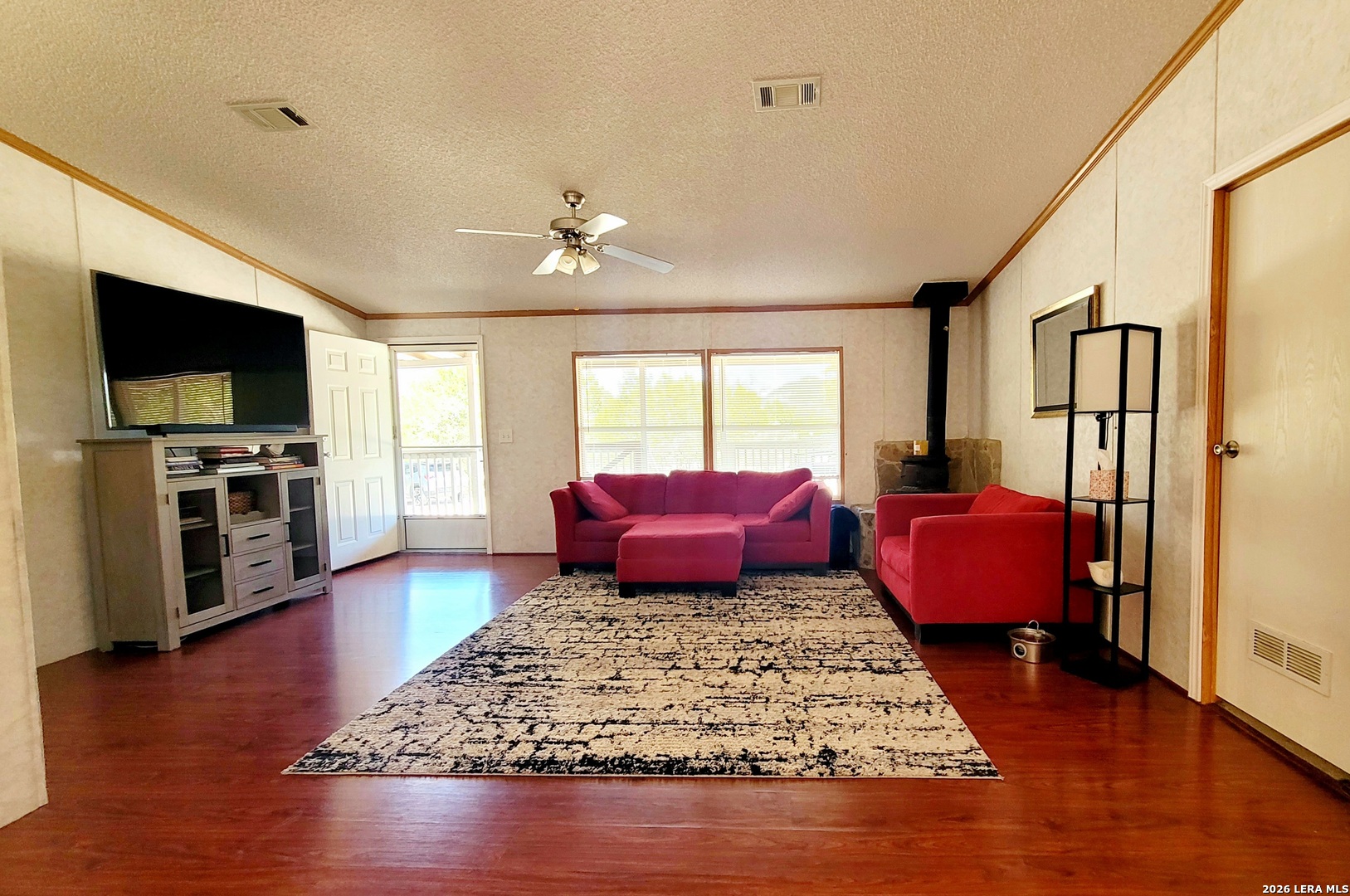 885 Brushy Creek Lakehills TX 78063