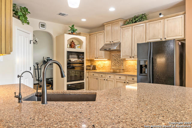 9634 Jason Bend Helotes TX 78023