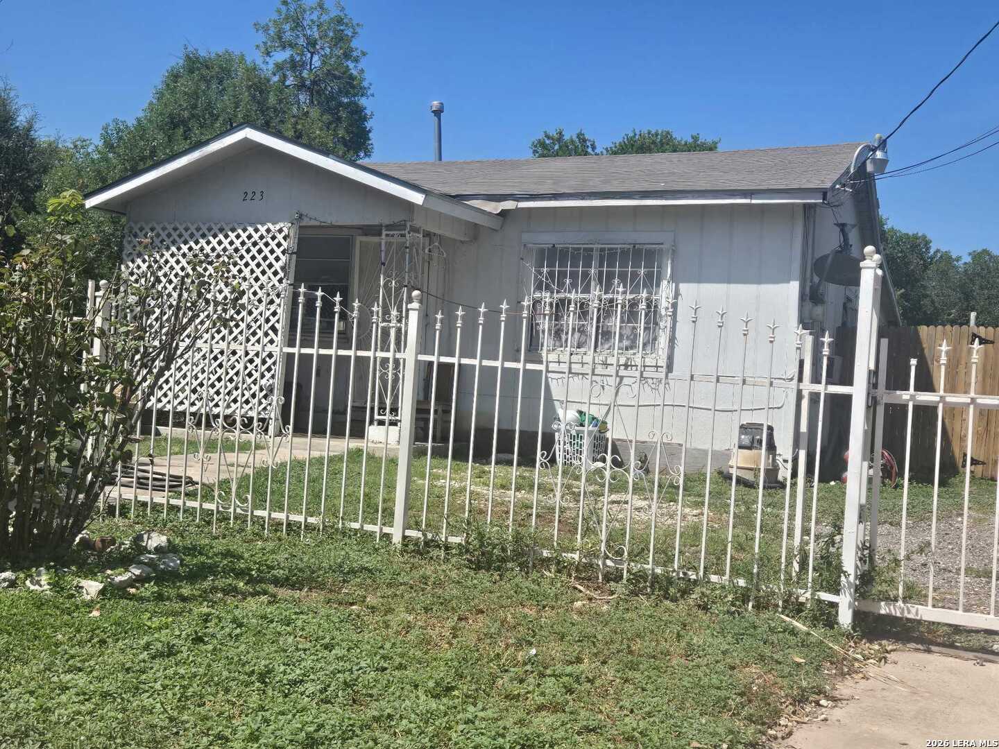 223 Prosperity Drive San Antonio TX 78237