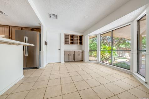 15322 Delachaise San Antonio TX 78232