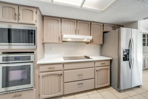 15322 Delachaise San Antonio TX 78232