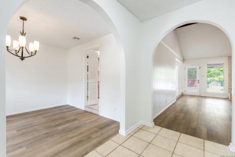 15322 Delachaise San Antonio TX 78232