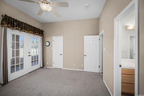 632 Lake Valley La Vernia TX 78121