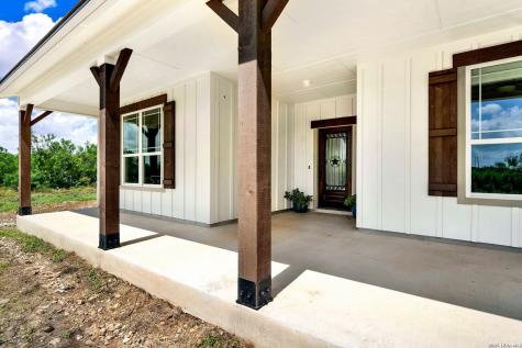 618 Private Road 5769 Castroville TX 78009