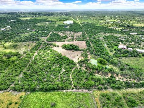 618 Private Road 5769 Castroville TX 78009