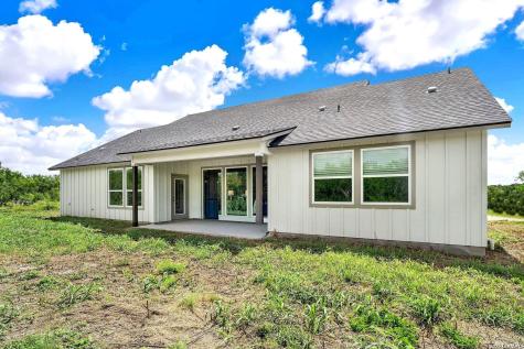 618 Private Road 5769 Castroville TX 78009